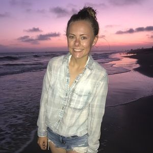 Meet your Posher, Britney